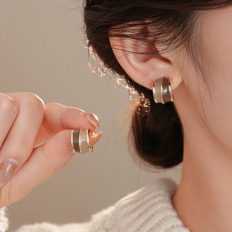 Vintage Brown Resin & Gold-Tone Drip Glaze Geometric Stud Earrings