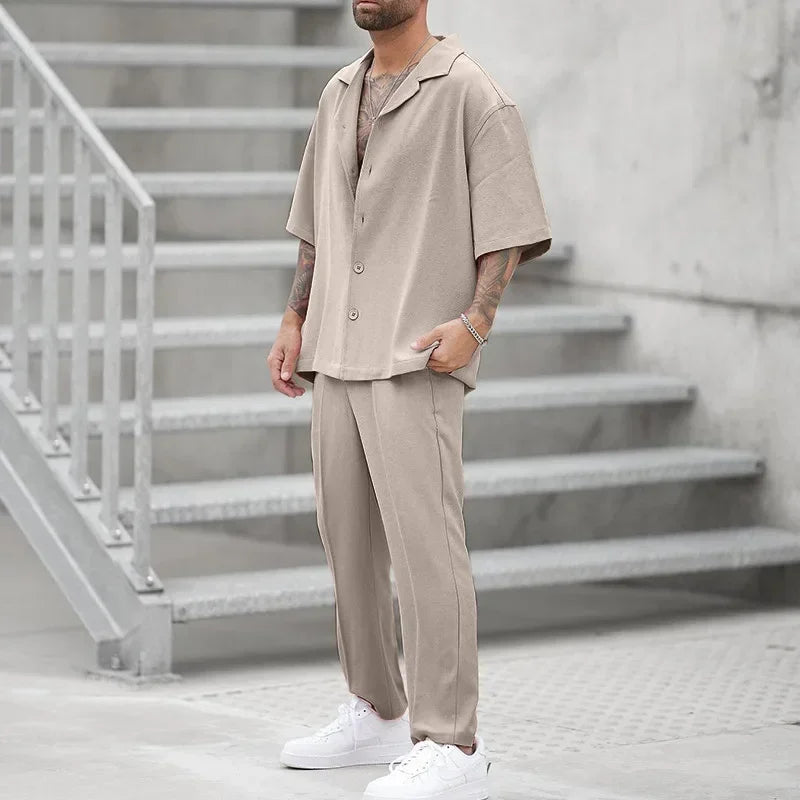 Men’s 2-Piece Short-Sleeve Shirt & Pants Set – Casual Loose Fit Leisure Suit