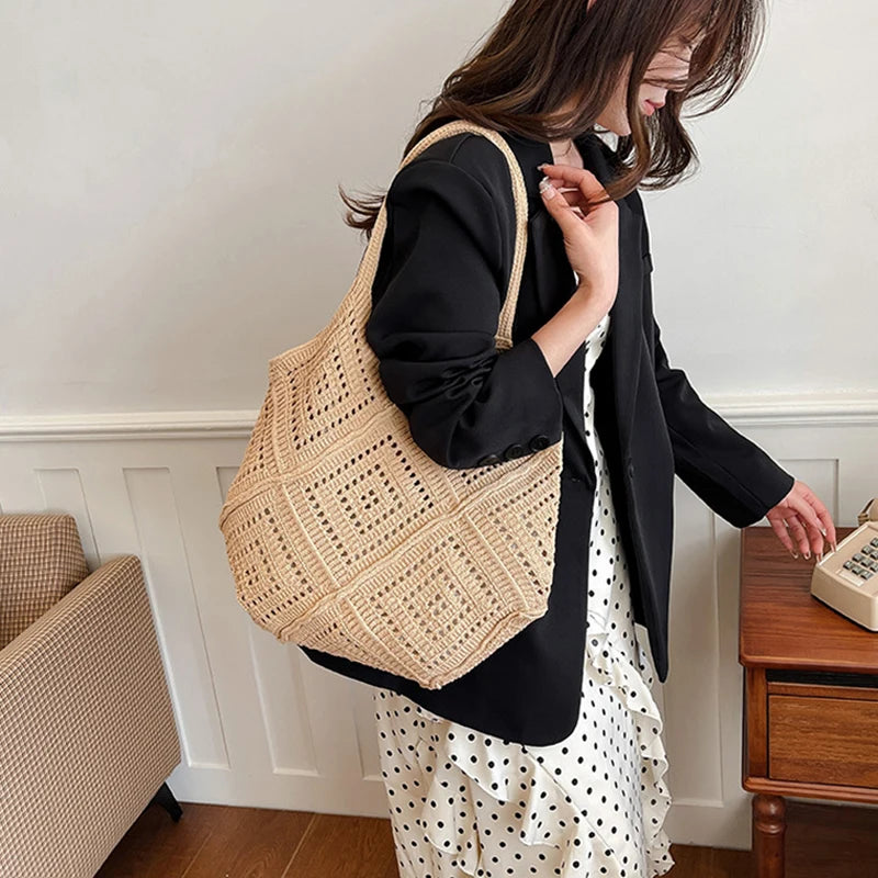 Women's Summer Hand-Woven Yarn Hollow-Out Shoulder Tote Bag