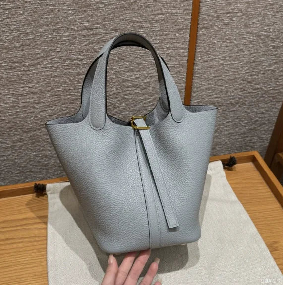 Women's Genuine Leather Designer Bucket Handbag (18cm / 22cm)