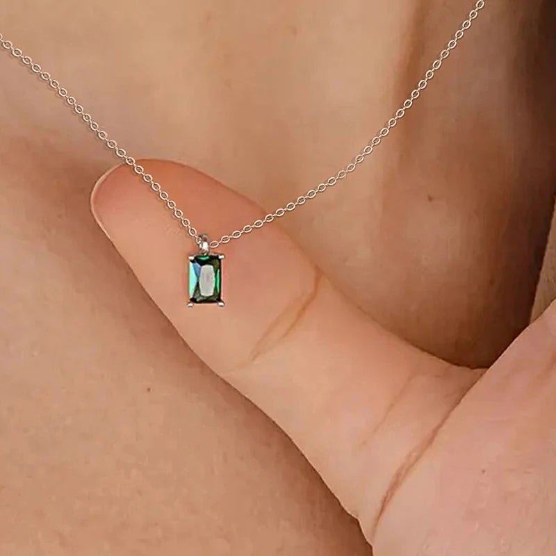 Women's Minimalist Emerald-Green Cubic Zirconia Baguette Pendant Necklace
