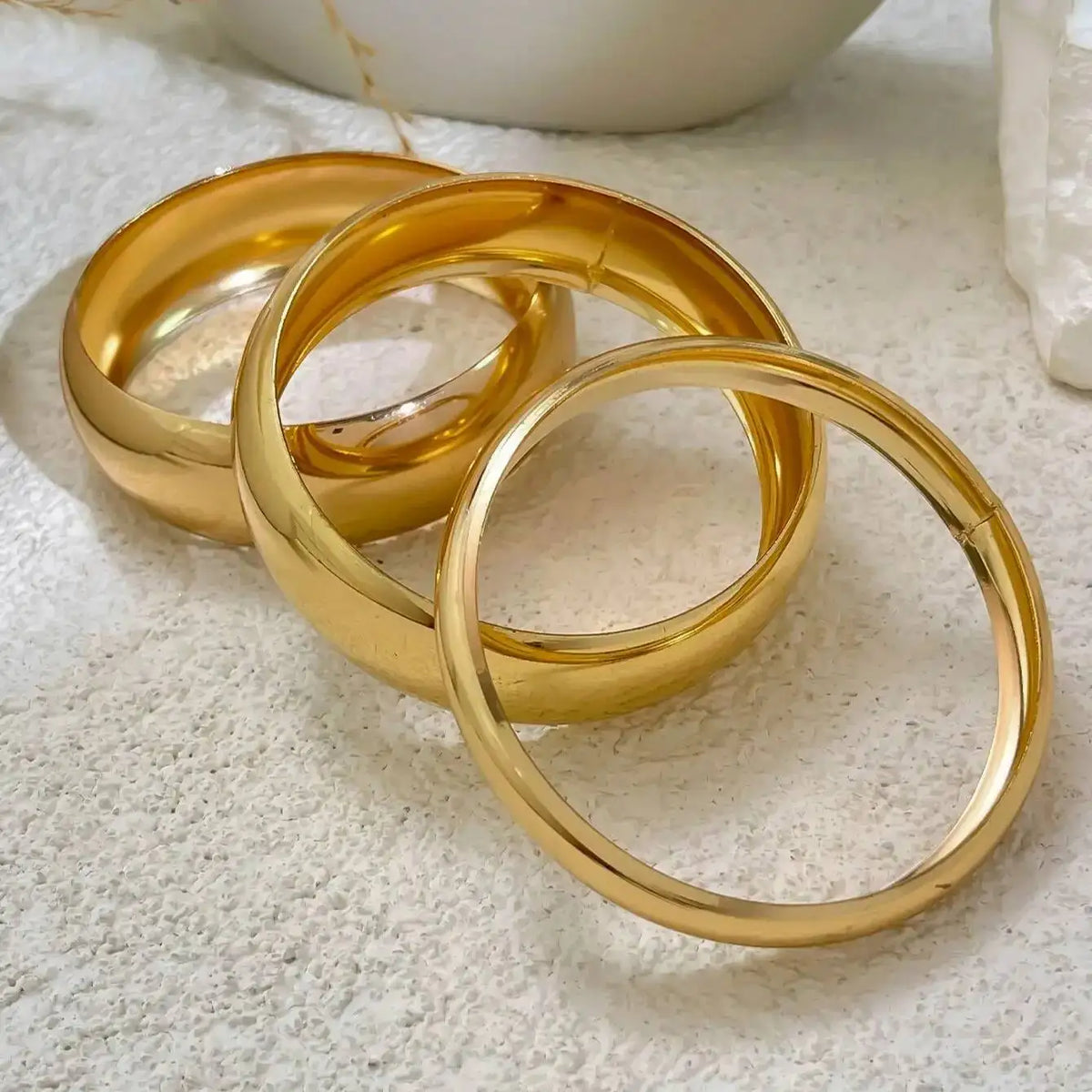 Lumière Statement™ 3-Piece Glossy Metal Stacking Bangle Set
