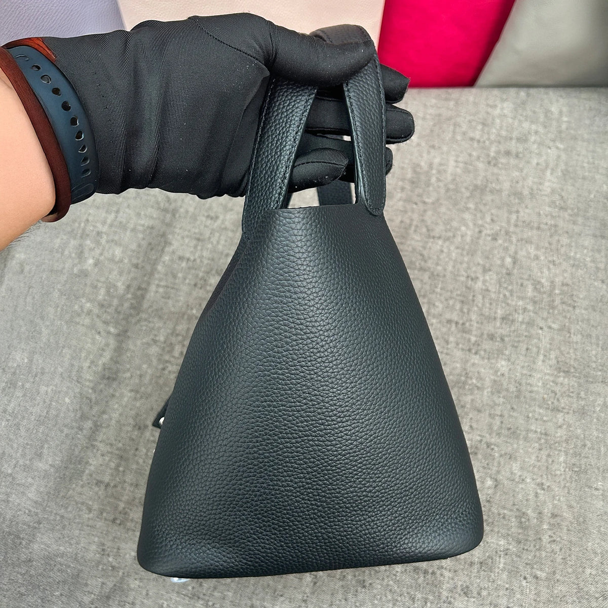 Women's Genuine Leather Designer Bucket Handbag (18cm / 22cm)