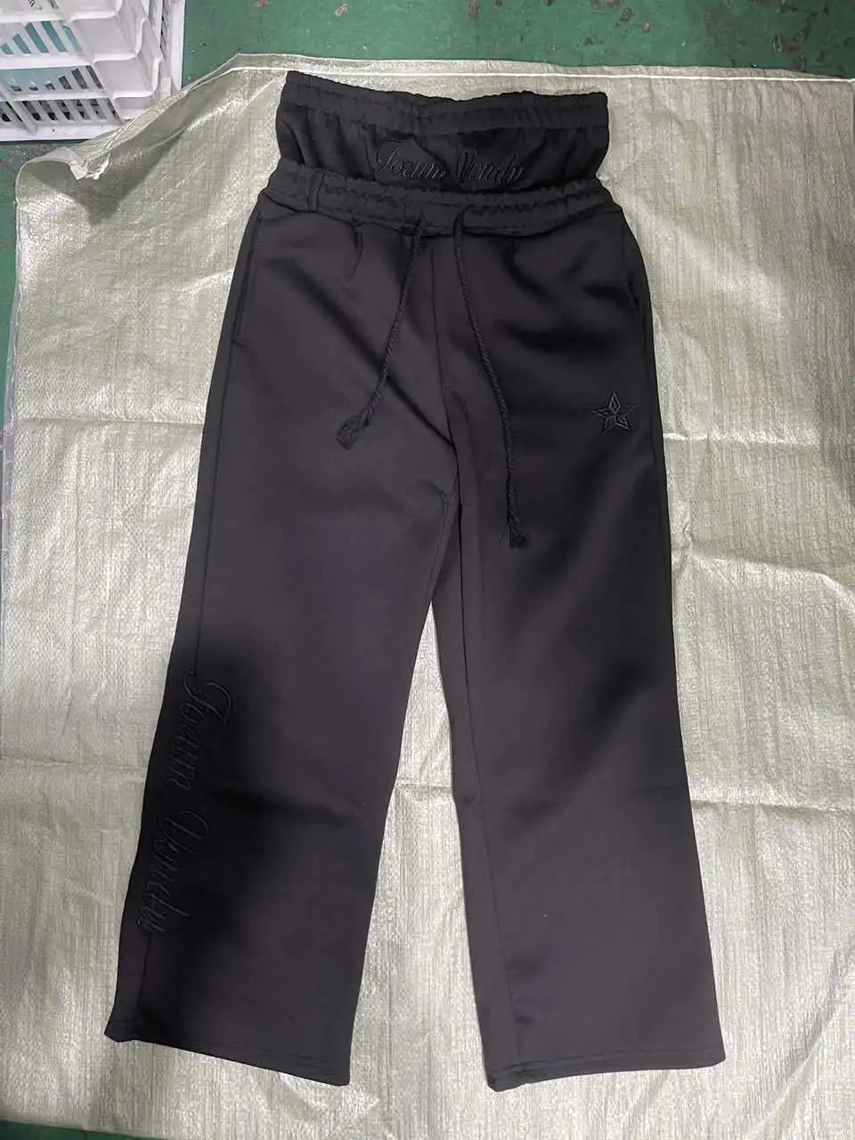 Men's Y2K Harajuku Double-Waisted Letter Embroidered Sweatpants