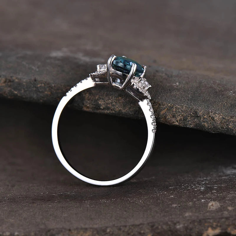 Women's Elegant Oval Blue CZ Statement Ring