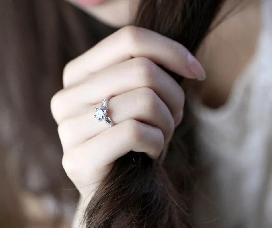 Lumière Royale™ 925 Sterling Silver Six-Prong Imitation Diamond Solitaire Ring