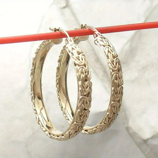 Vintage Classic Gold Color Hoops Women's Earrings Metal Hand Carving Surrounding Party Daily Wear