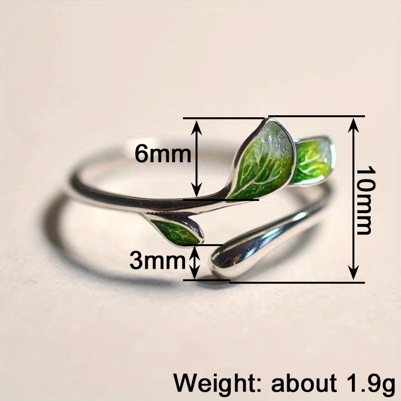 Huitan Fresh Style Green Leaf Opening Rings for Women Silver Color Exquisite Finger-ring Adjustable Accessories Fashion Jewelry