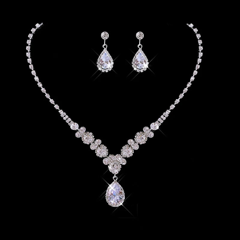 Lumière Royale™ Zircon Teardrop Necklace & Dangle Earrings Jewelry Set