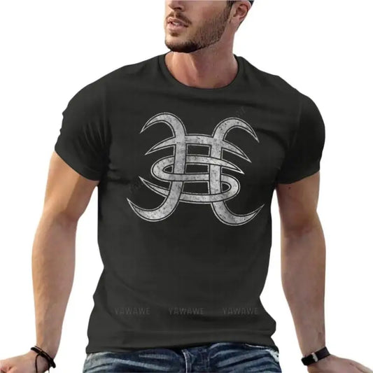 Men's Heroes Del Silencio & Bunbury Distressed Graphic T-Shirt