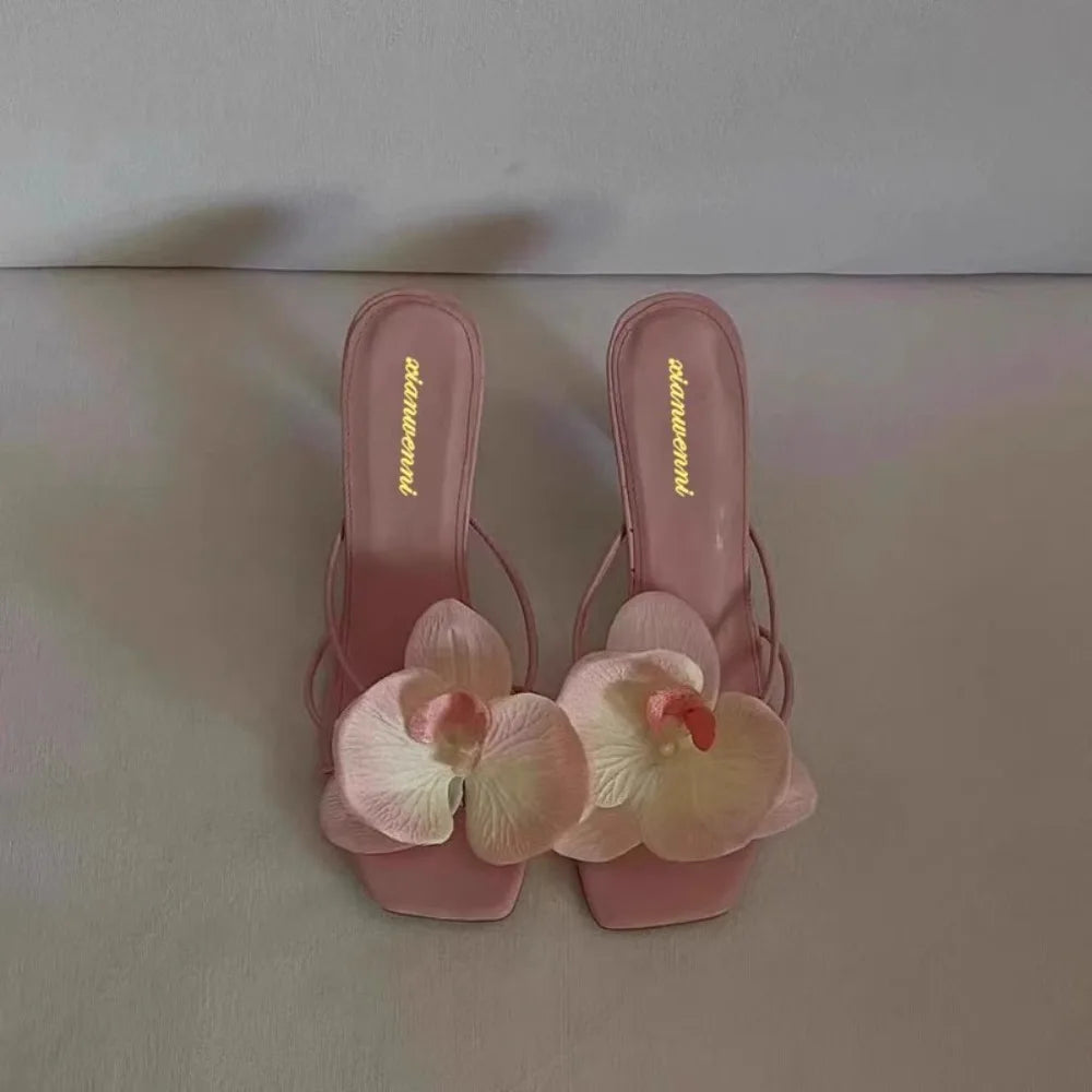 Women's Elegant Floral Casual Summer Slippers & Shallow Flat Sandals